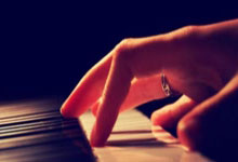 中国女子冰壶队,米兰冬奥会见!3-23 12:22.